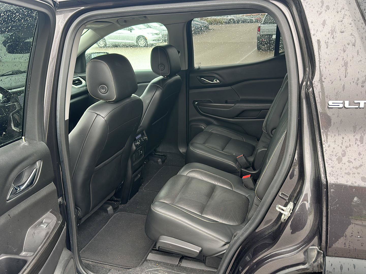 Used 2018 GMC Acadia SLT AWD/4WD image 22