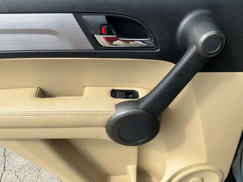 Used 2011 Honda CR-V EX-L image 16