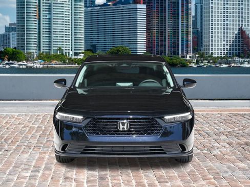 New 2025 Honda Accord SE image 2