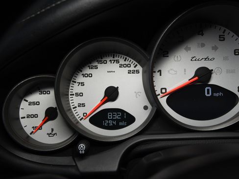 Used 2008 Porsche 911 Turbo AWD/4WD image 9
