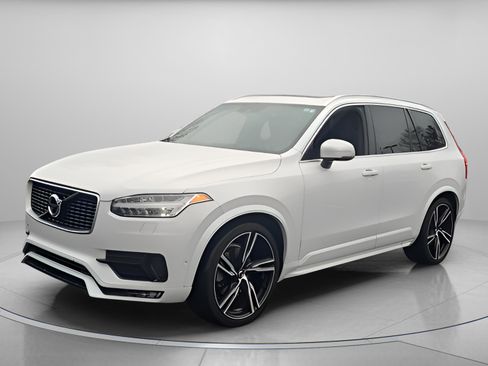 Used 2019 Volvo XC90 T6 R-Design w/ Advanced Package image 2