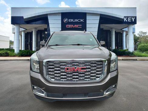 Used 2019 GMC Yukon XL Denali w/ Denali Ultimate Package RWD image 2