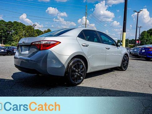 Used 2015 Toyota Corolla LE FWD image 11