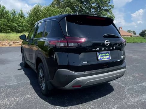 Used 2023 Nissan Rogue S FWD image 7