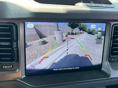 Used 2025 Ford Bronco Big Bend AWD/4WD image 17
