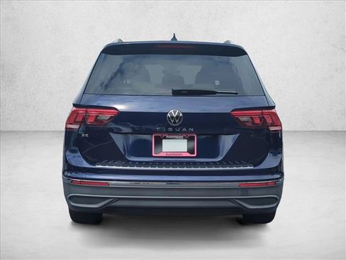 Used 2023 Volkswagen Tiguan SE FWD image 10