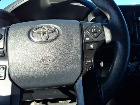 Certified 2019 Toyota Tacoma SR w/ SX Package image 29