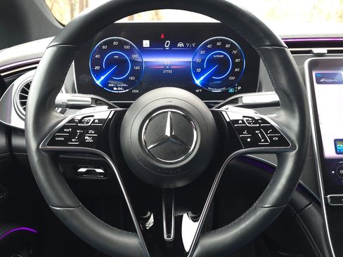 Used 2023 Mercedes-Benz EQS 450+ 4MATIC Sedan image 35