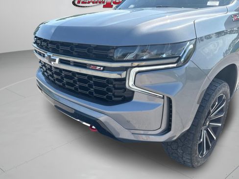 Used 2021 Chevrolet Tahoe Z71 w/ Z71 Off-Road Package AWD/4WD image 30