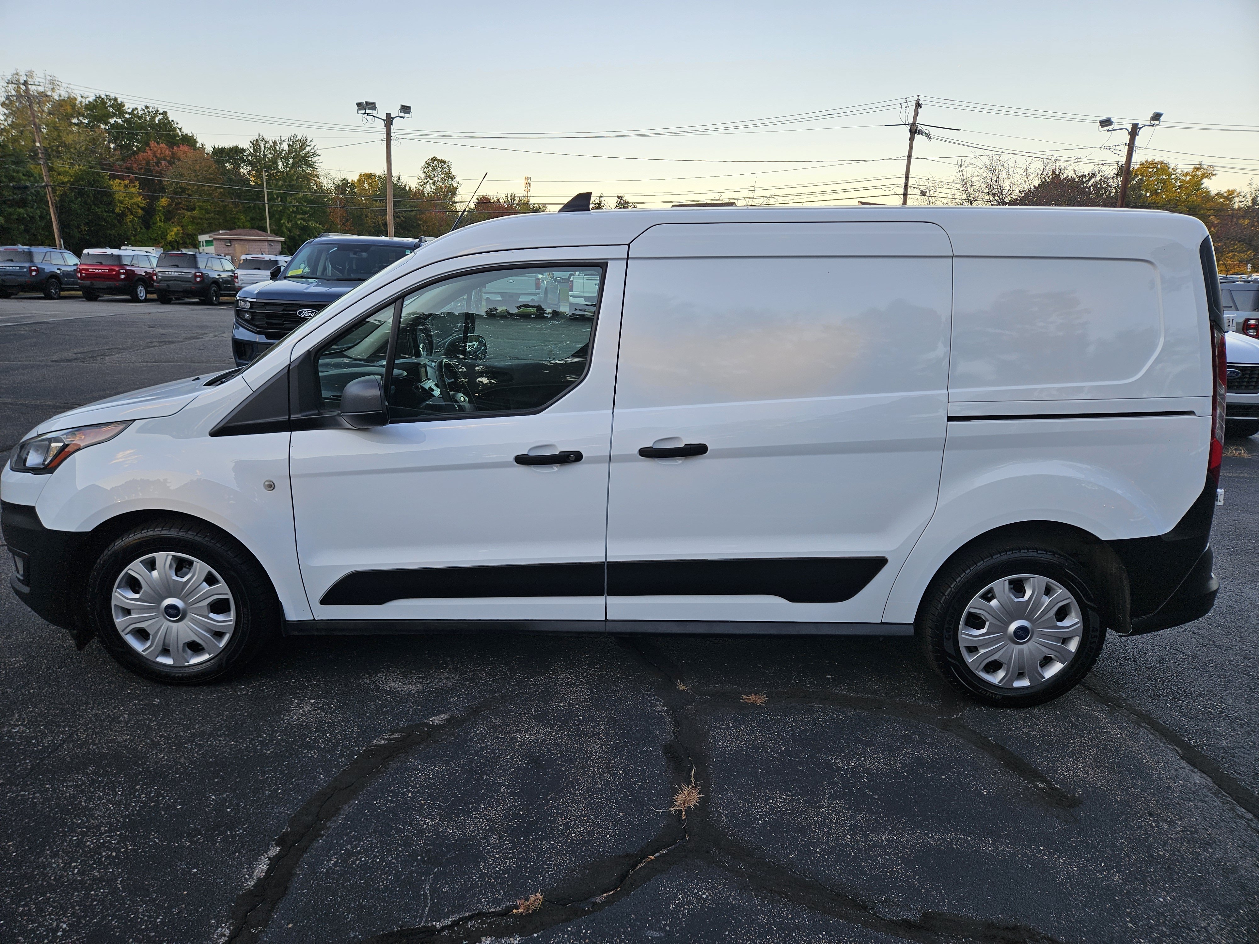 Used 2023 Ford Transit Connect XL w/ Trailer Tow Package FWD image 8