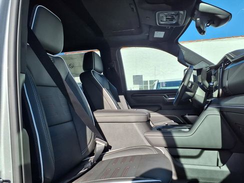 New 2026 GMC Sierra 2500 AT4X image 5