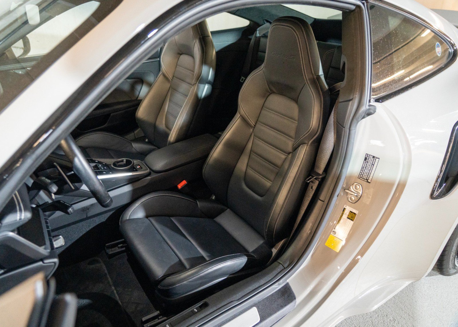 Certified 2024 Porsche 911 Turbo S AWD/4WD image 5
