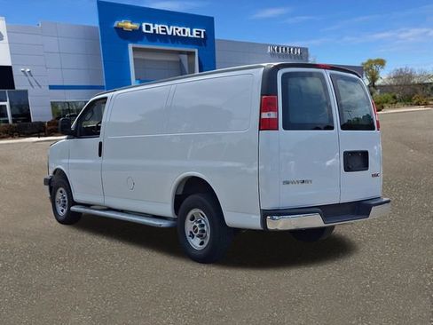 Used 2024 GMC Savana 2500 w/ Driver Convenience Package RWD image 24