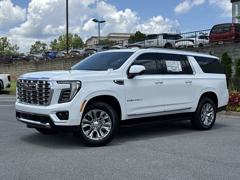 New 2026 GMC Yukon XL Denali AWD/4WD image 5