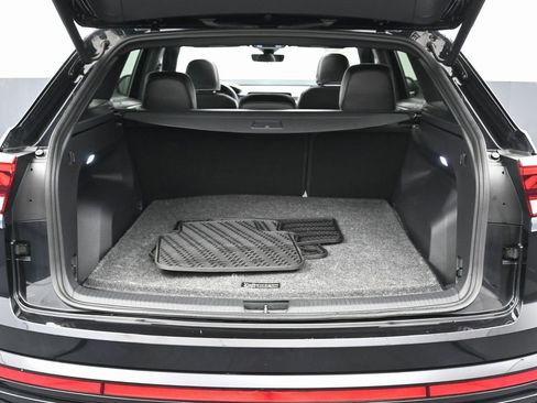 Used 2024 Volkswagen Atlas Cross Sport SEL Premium R-Line image 14