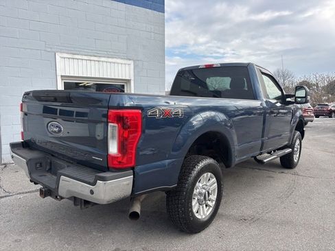 Used 2017 Ford F250 XLT w/ XLT Value Package image 6