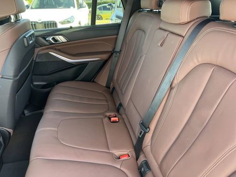 Certified 2022 BMW X5 sDrive40i image 15