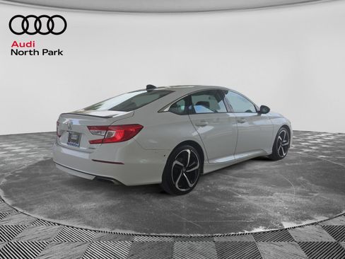 Used 2022 Honda Accord Sport image 5