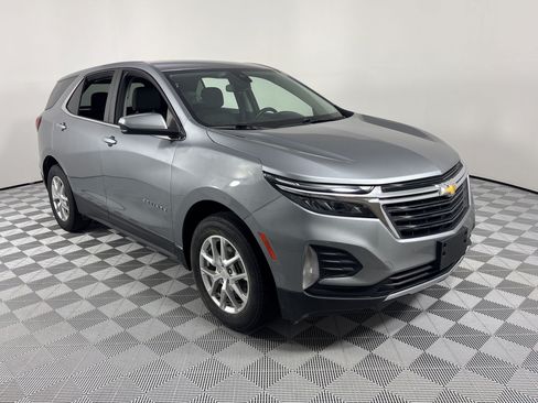 Used 2024 Chevrolet Equinox LT AWD/4WD image 7