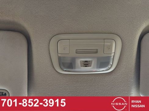 Used 2016 Subaru Crosstrek 2.0i Premium image 33