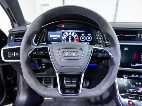 Used 2025 Audi RS 6 performance image 40