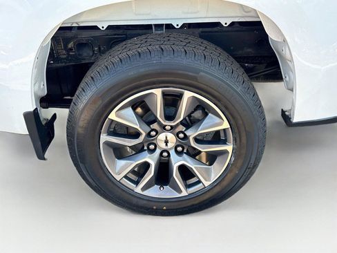 Used 2020 Chevrolet Silverado 1500 RST w/ All-Star Edition RWD image 31
