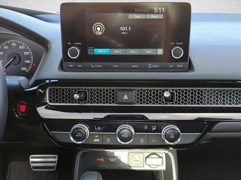 Used 2023 Honda Civic Sport image 14