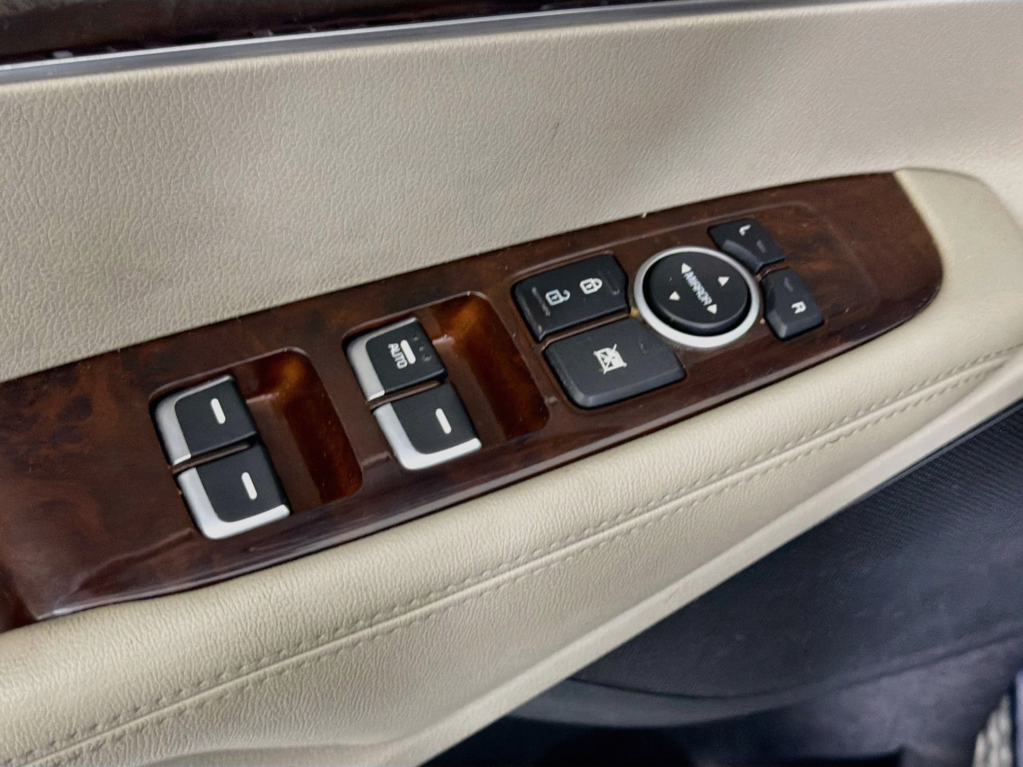 Used 2018 Kia Sorento FWD image 15