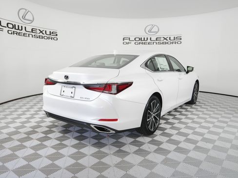 New 2025 Lexus ES 350 w/ Premium Package image 7