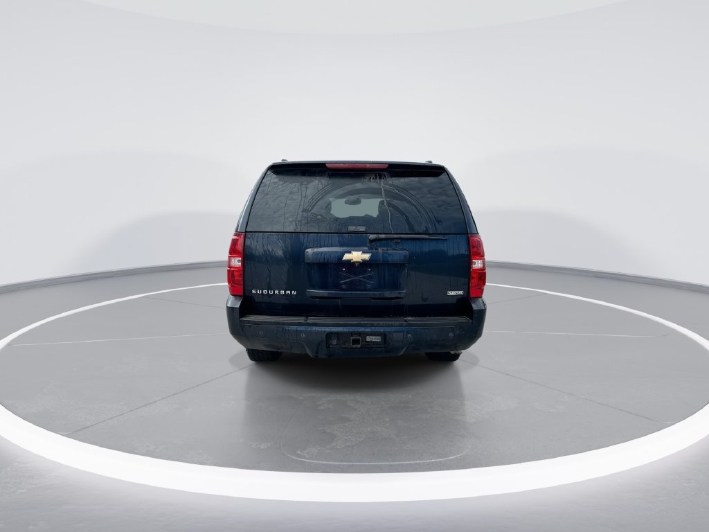 Used 2007 Chevrolet Suburban LTZ w/ LTZ Preferred Equipment Group AWD/4WD image 7