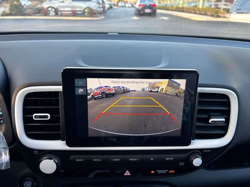 New 2026 Hyundai Venue SEL image 9