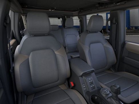 New 2025 Ford Bronco Big Bend image 10