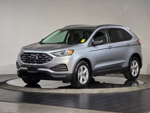 Used 2022 Ford Edge SE image 5