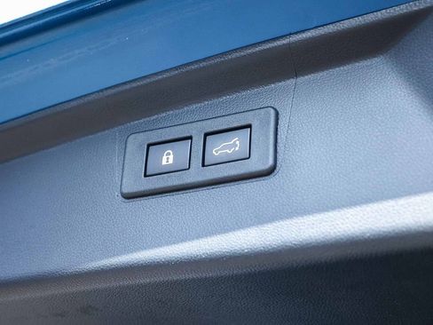 Used 2022 Subaru Outback Wilderness w/ Wilderness Package image 33