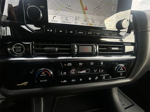 Certified 2023 Nissan Pathfinder SL image 25