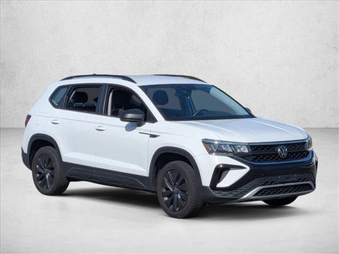 Used 2024 Volkswagen Taos S image 3