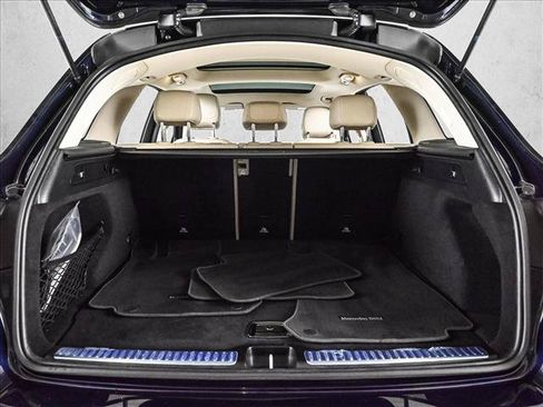 Used 2022 Mercedes-Benz GLC 300 4MATIC image 6
