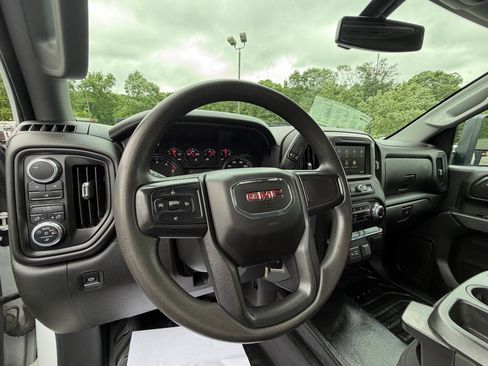 Used 2023 GMC Sierra 3500 Pro w/ Convenience Package AWD/4WD image 31