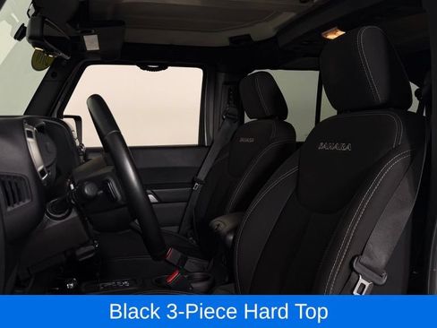 Used 2016 Jeep Wrangler Unlimited Sahara w/ Max Tow Package AWD/4WD image 15