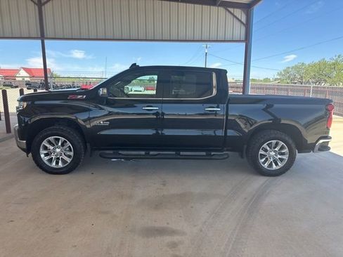 Used 2021 Chevrolet Silverado 1500 LTZ AWD/4WD image 4