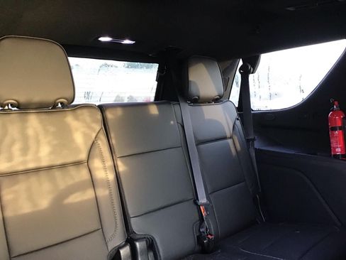 Used 2022 GMC Yukon Denali AWD/4WD image 6