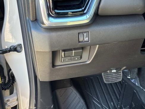 New 2026 GMC Canyon Elevation image 24