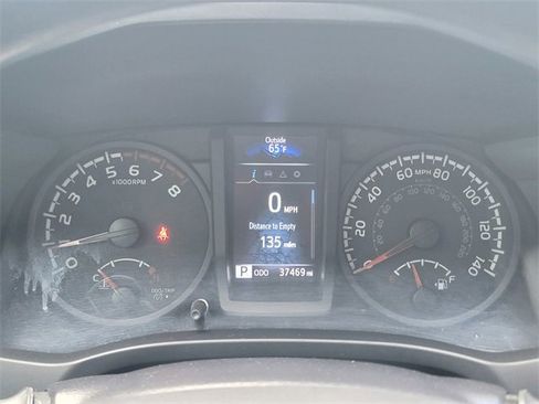 Used 2022 Toyota Tacoma SR w/ SR Convenience Package image 35