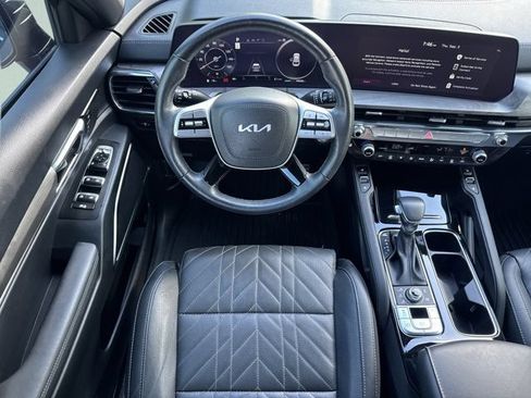 Used 2025 Kia Telluride SX X-Line AWD/4WD image 16
