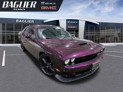 Used 2021 Dodge Challenger R/T w/ Plus Package image 1