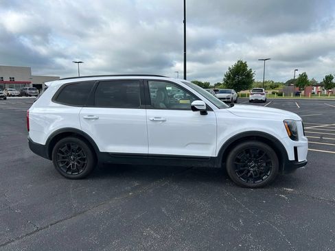 Used 2022 Kia Telluride SX w/ Nightfall Edition Package AWD/4WD image 6