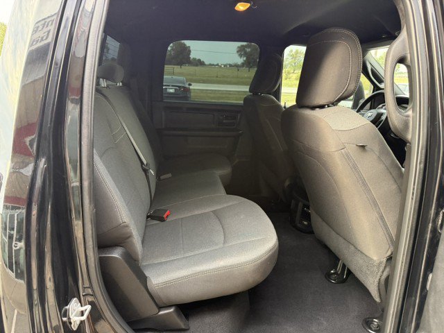 Used 2024 RAM 2500 Tradesman w/ Chrome Appearance Group AWD/4WD image 9