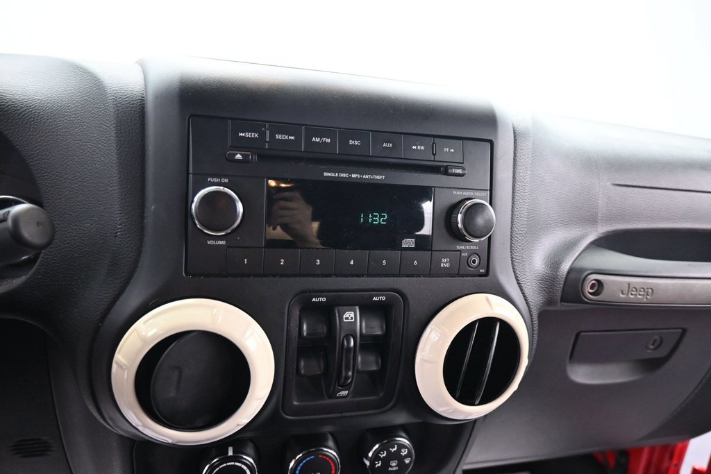 Used 2018 Jeep Wrangler Unlimited Sport S AWD/4WD image 20