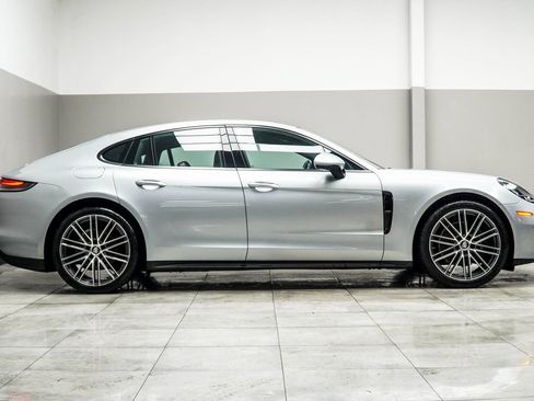 Used 2021 Porsche Panamera 4 AWD/4WD image 7
