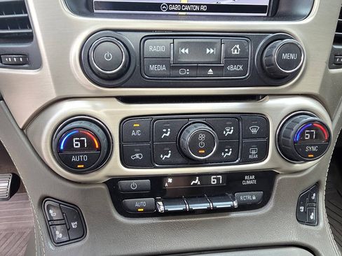 Used 2016 GMC Yukon XL Denali w/ Open Road Package RWD image 19